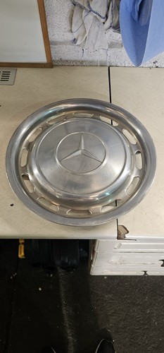 Vintage stainless steel - 14",