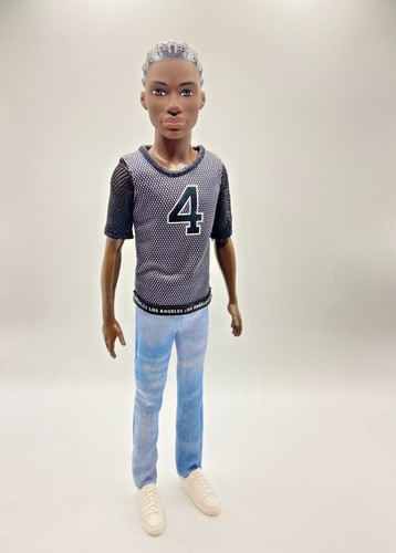 Barbie fashionistas ken - barbie, aa