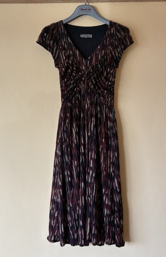 Jigsaw dress autumn colours - in,
