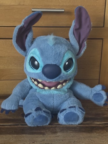 Lilo stitch real - stitch,