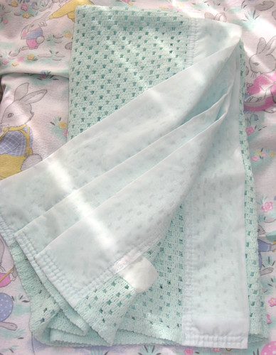 Cellular pram blanket vintage - cellular,