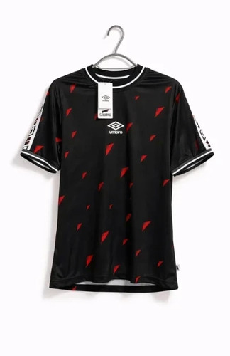 Bnwt umbro carling football - umbro,