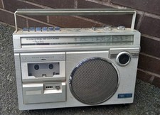 Vintage 1980s Hitachi TRK-5854E Radio Cassette Portable Ghetto Blaster Stereo