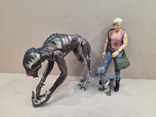 Primeval bundle action - primeval,