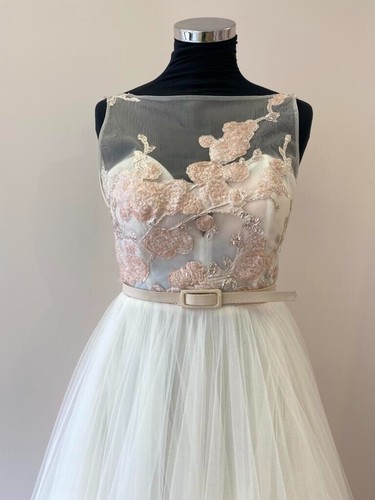 Sassi holford wedding dress - sassi,
