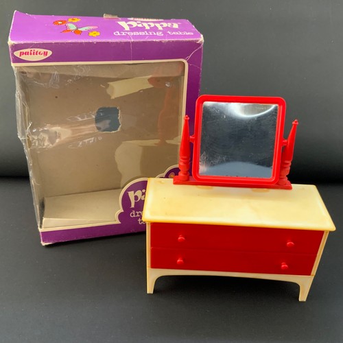 Vintage pippa doll dressing - pippa,