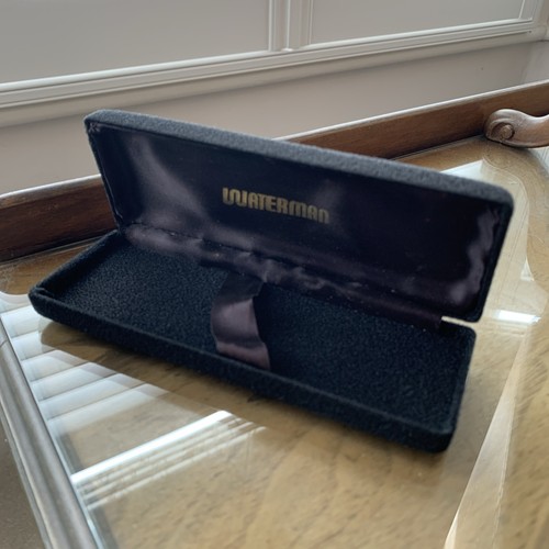 Waterman empty black pen case - pen,