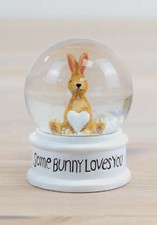 Some bunny loves you snow