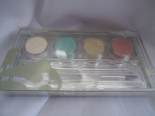Revlon sheer loose eye - 4,