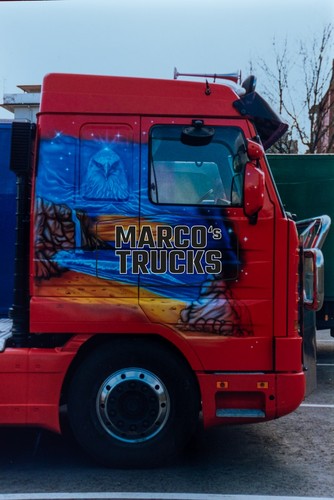 Truck photo volvo tractor unit - truck,