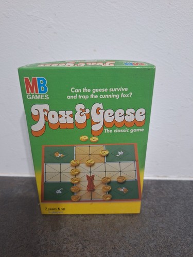 Fox and geese games - mb,