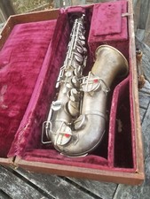 VINTAGE BUESCHER TRUE-TONE LOW