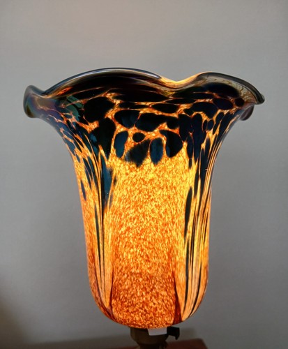 Stunning glass lamp - , by