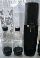 Soda Stream Spirit Soda Machine SPT-001 with 2 x Bottles 