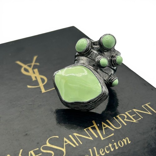 Yves saint laurent - saint, artie