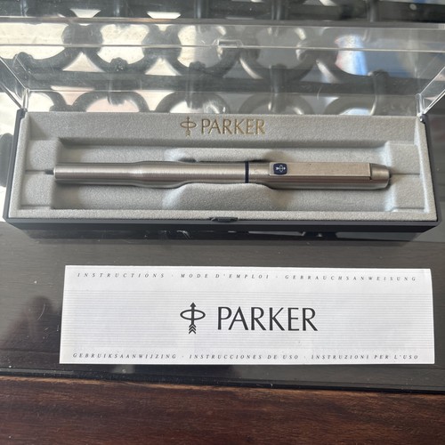 Vintage parker flighter pen - parker, 25