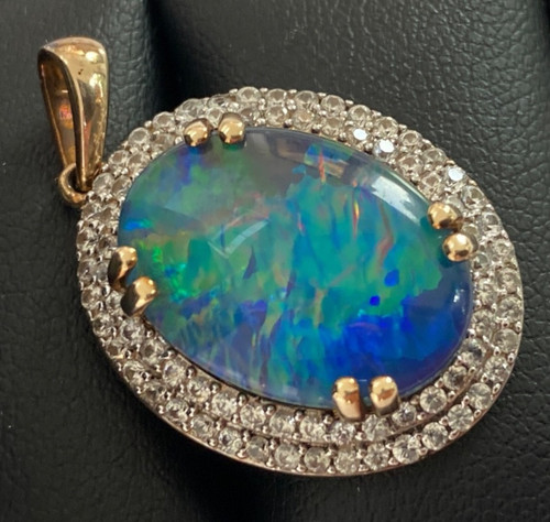 Superb large 9ct - superb,
