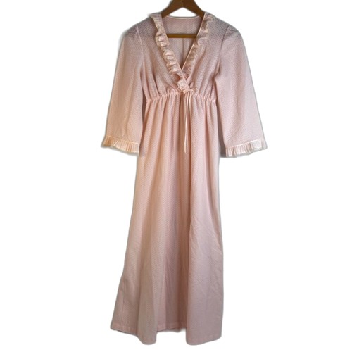 Vtg nightgown ruffled neck usa - vtg,