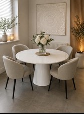 Round white dining table - white,