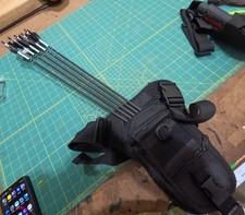 Straight arrow quiver - ,