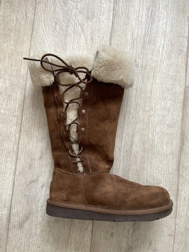 Ugg tall boots - tall, chestnut
