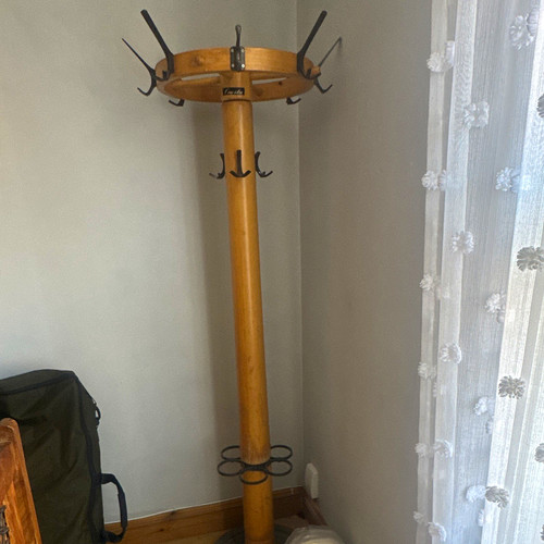 Freestanding wooden coat - freestanding,