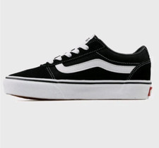 Vans Women's MN Ward Sneaker