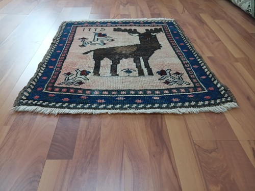 Vintage deer rug 3x3 - deer,