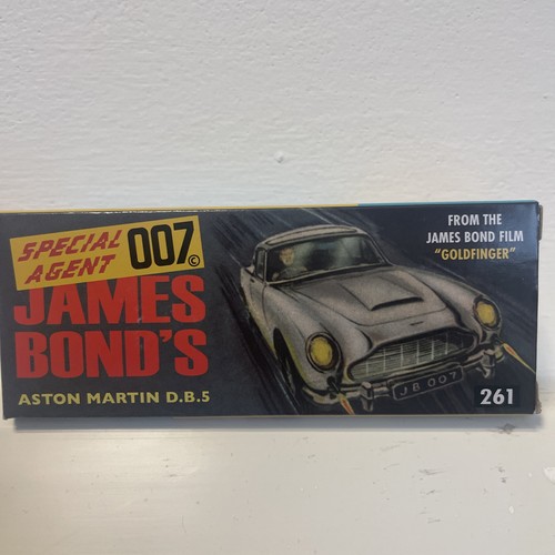 Corgi james bond - james, aston