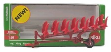 SIKU FARM 1/50 1967 TRACTOR VOGEL NOOT PLOUGH IN RED BOXED DIECAST MODEL