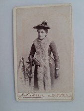 CDV: Beautiful Woman Fashion