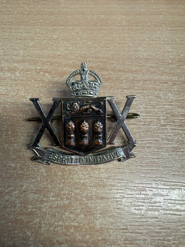 Canadian military cap badge
