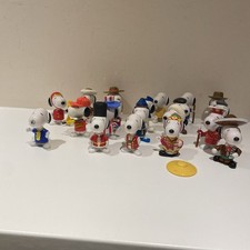 bundle of 20 x McDonalds Happy