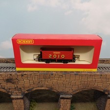 Hornby. R6501 2010 7 Plank