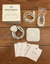 Apple AirPort Express Base Station 802.11n WiFi A1392