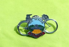 Vintage MALVERN - BEACON Cycling Cyclist Touring UK Badge Brooch lapel bicycle.