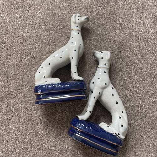 Staffordshire style pair - staffordshire, of