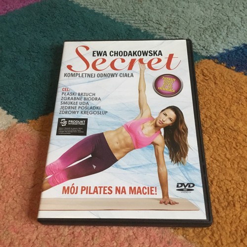 Ewa chodakowska secret upc - secret,