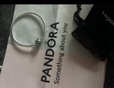 pandora bracelet 19cm new
