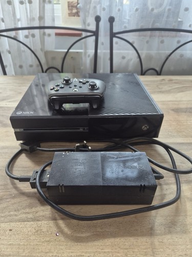 Xboxone broken disc - broken, but