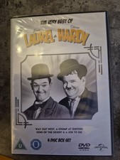 THE VERY BEST OF LAUREL AND