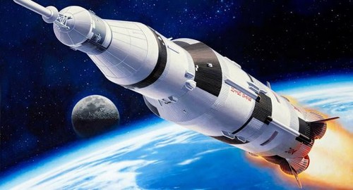 Revell 144 scale apollo - 1/144,
