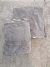 Laura Ashley Large Grey Waffle