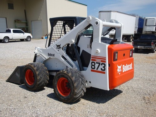 Bobcat 873 skid steer loader - 873,