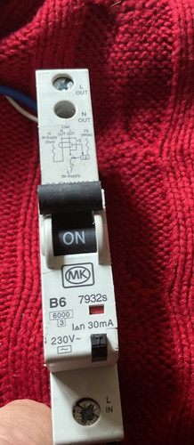 7932 rcbo amp - 6,