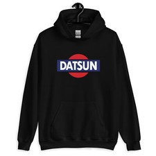  Retro Datsun-Inspired Logo
