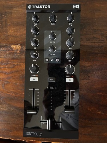 Native instruments traktor - instruments,