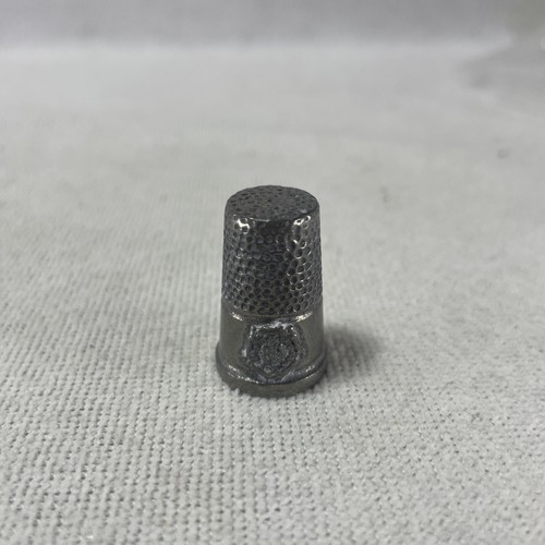 Vintage pewter thimble tudor - pewter,