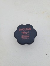 Jaguar XJ8 Engine Oil Filler