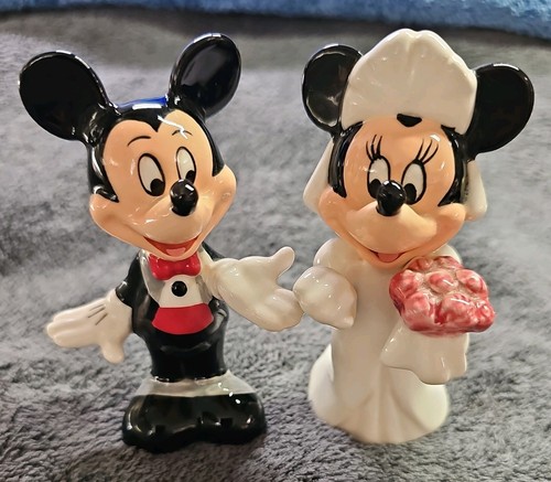 Disney mickey minnie mouse - mickey,